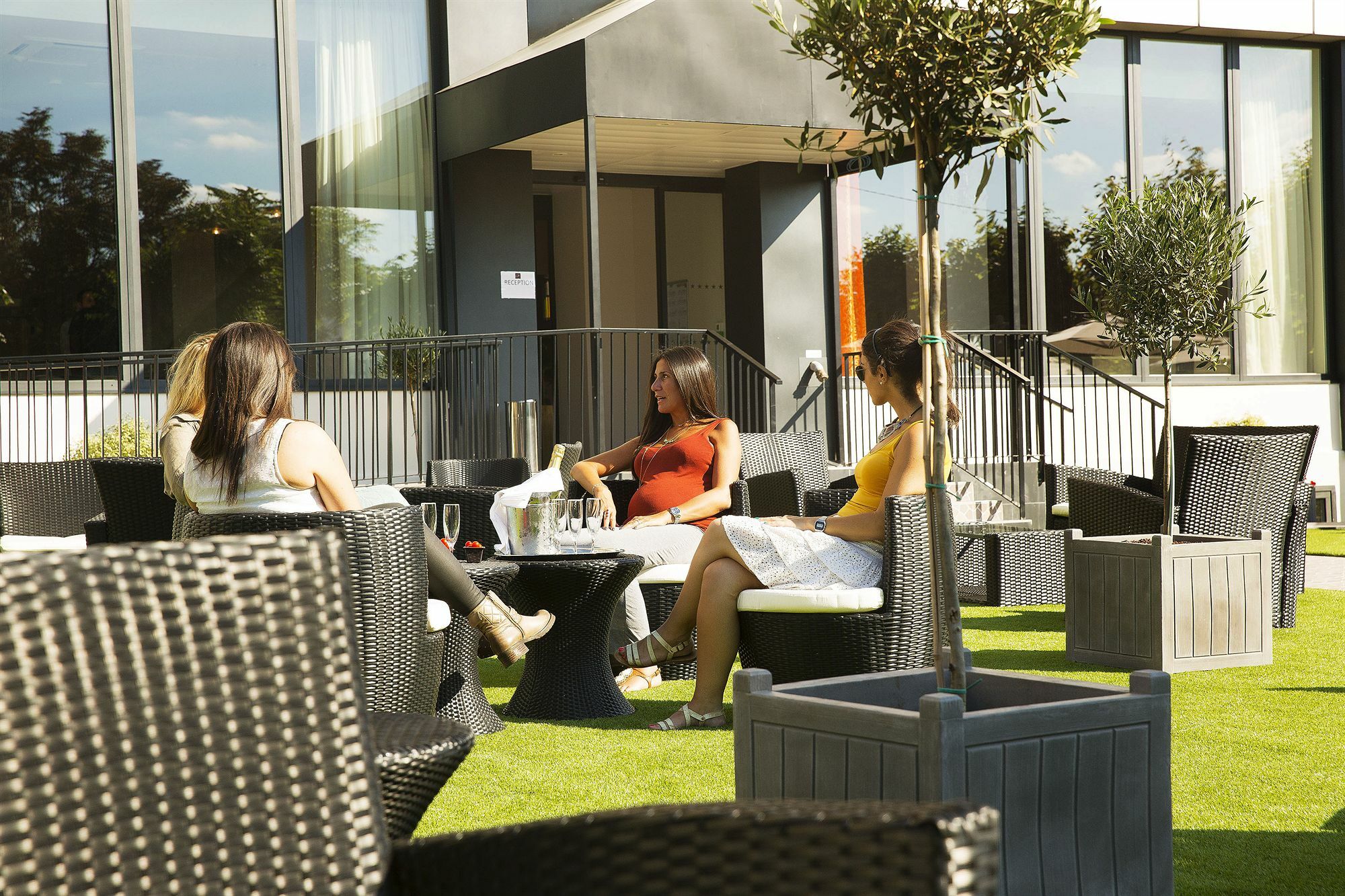 Executive Hotel Paris Gennevilliers Exterior foto